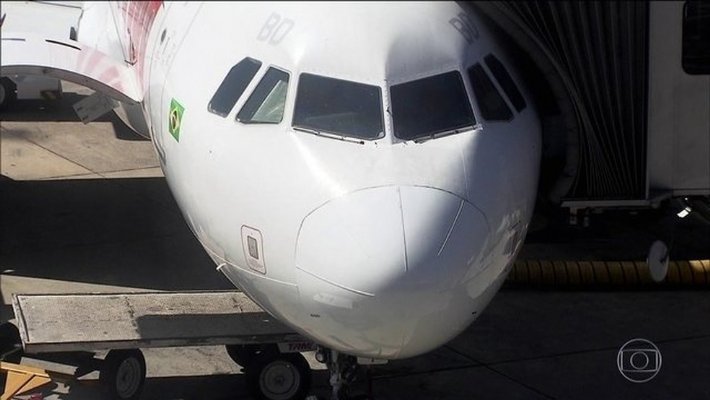 Transporte de carga aérea despenca 48% em abril no país&amp;#44; diz CNI